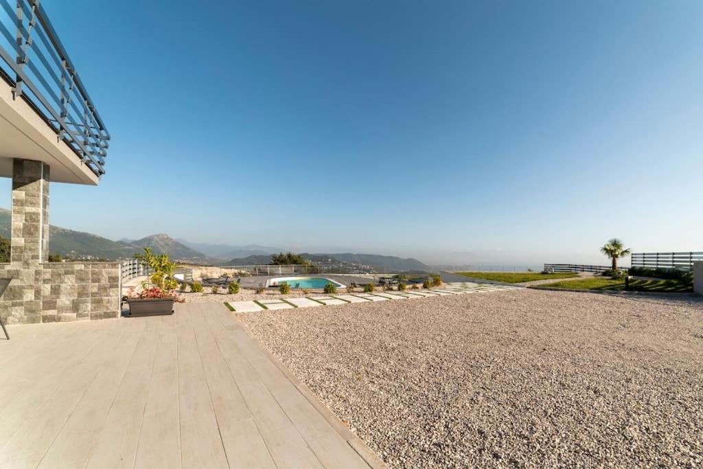 Appartamento Emma Con Piscina - Vista Mare"Tenuta Croce" Salerno Exterior photo